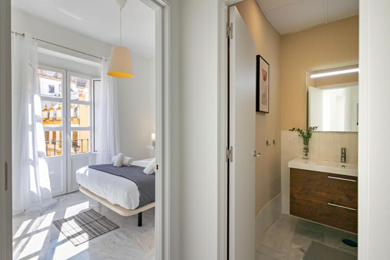 Muro City Center Suite By Valcambre เซบีญา ภายนอก รูปภาพ